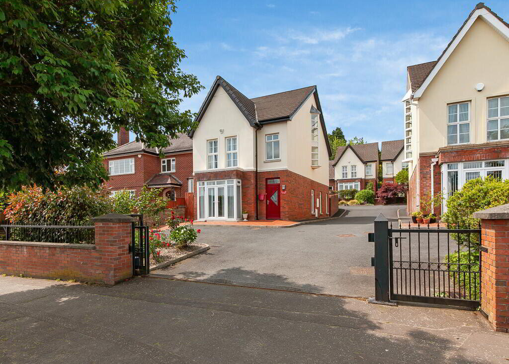 Photo 1 of 576a Antrim Road, Belfast