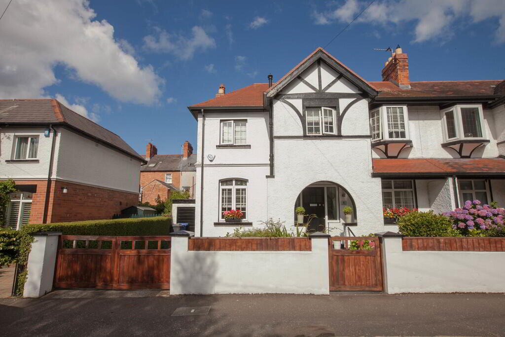 Photo 1 of 8 Osborne Drive, Malone, Belfast