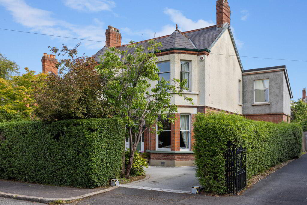 Photo 1 of 14 Cranmore Gardens, Belfast
