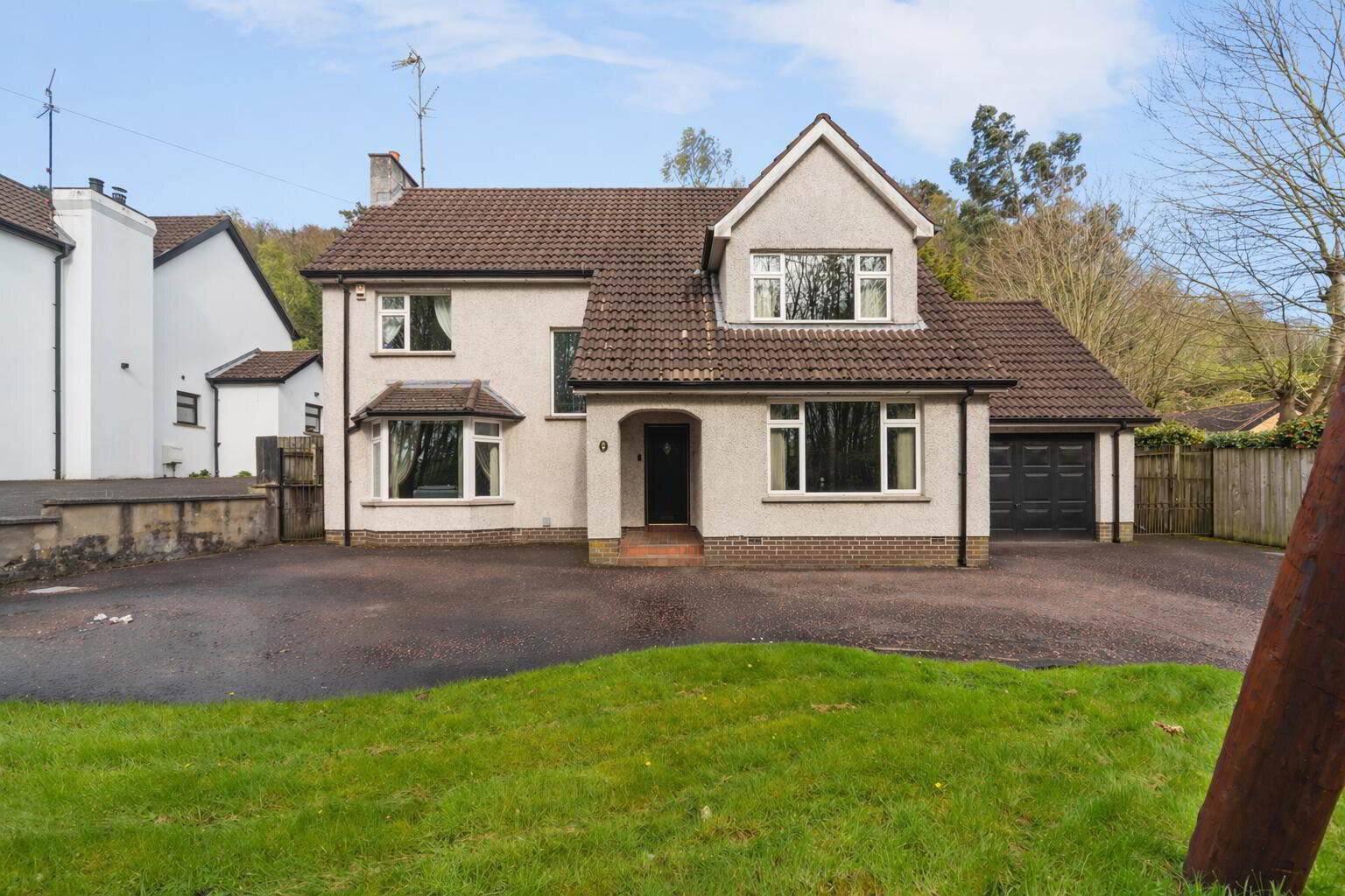 Photo 1 of 48 Dunmurry Lane, Dunmurry, Belfast