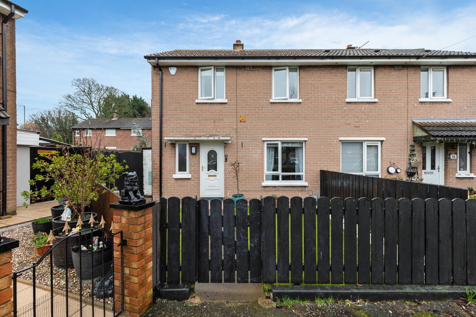 Photo 1 of 14 Knocknagoney Gardens, Belfast