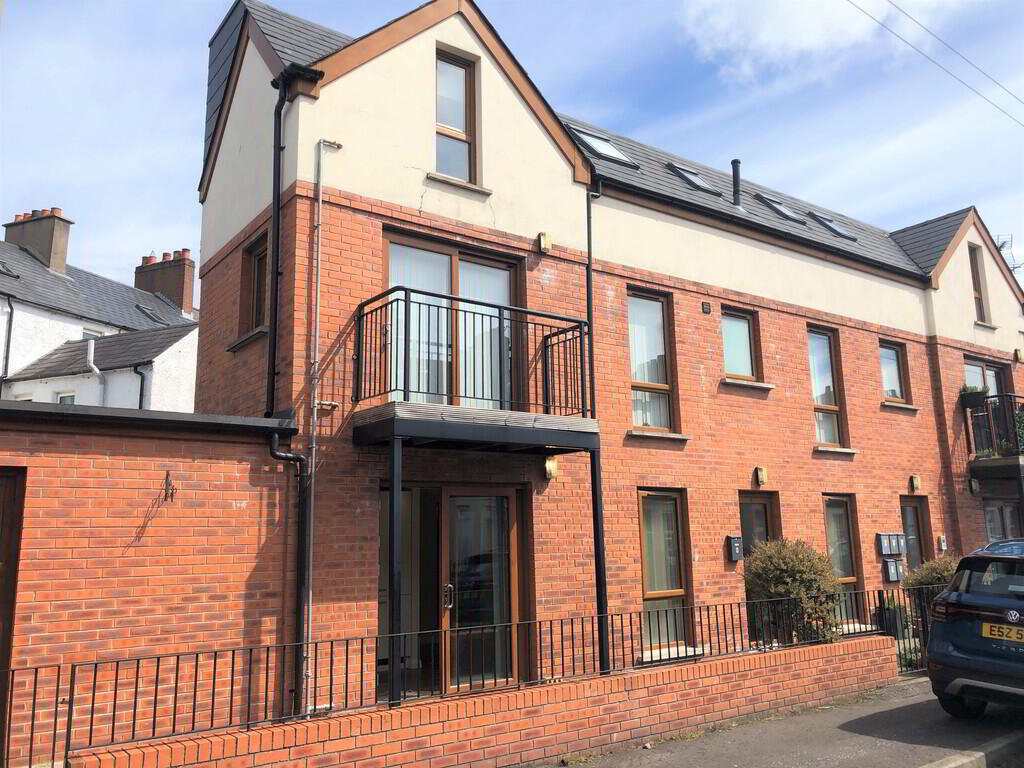 Photo 1 of Apt 6, 10 Belmont Avenue West, Belmont, Belfast