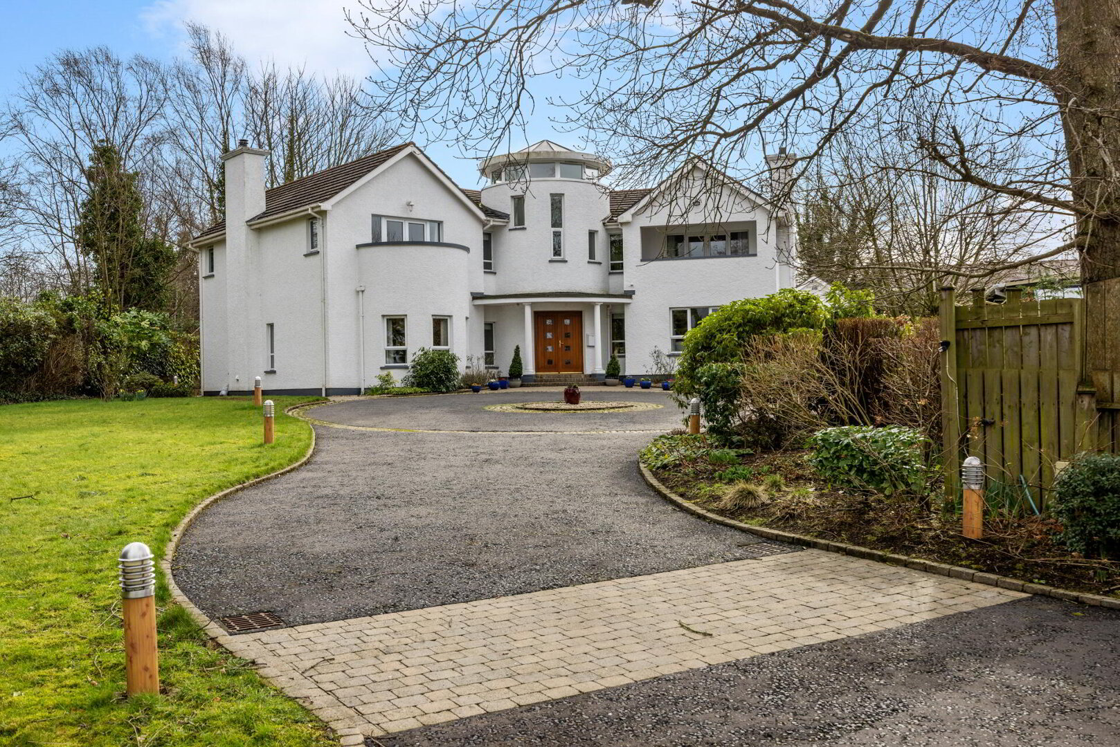 Photo 1 of 3 Rosslyn Close, Londonderry