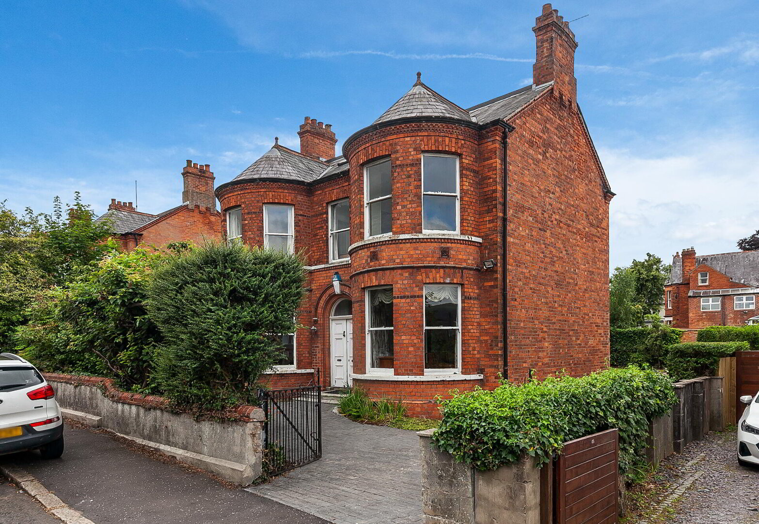 Photo 1 of 17 Maryville Park, Belfast