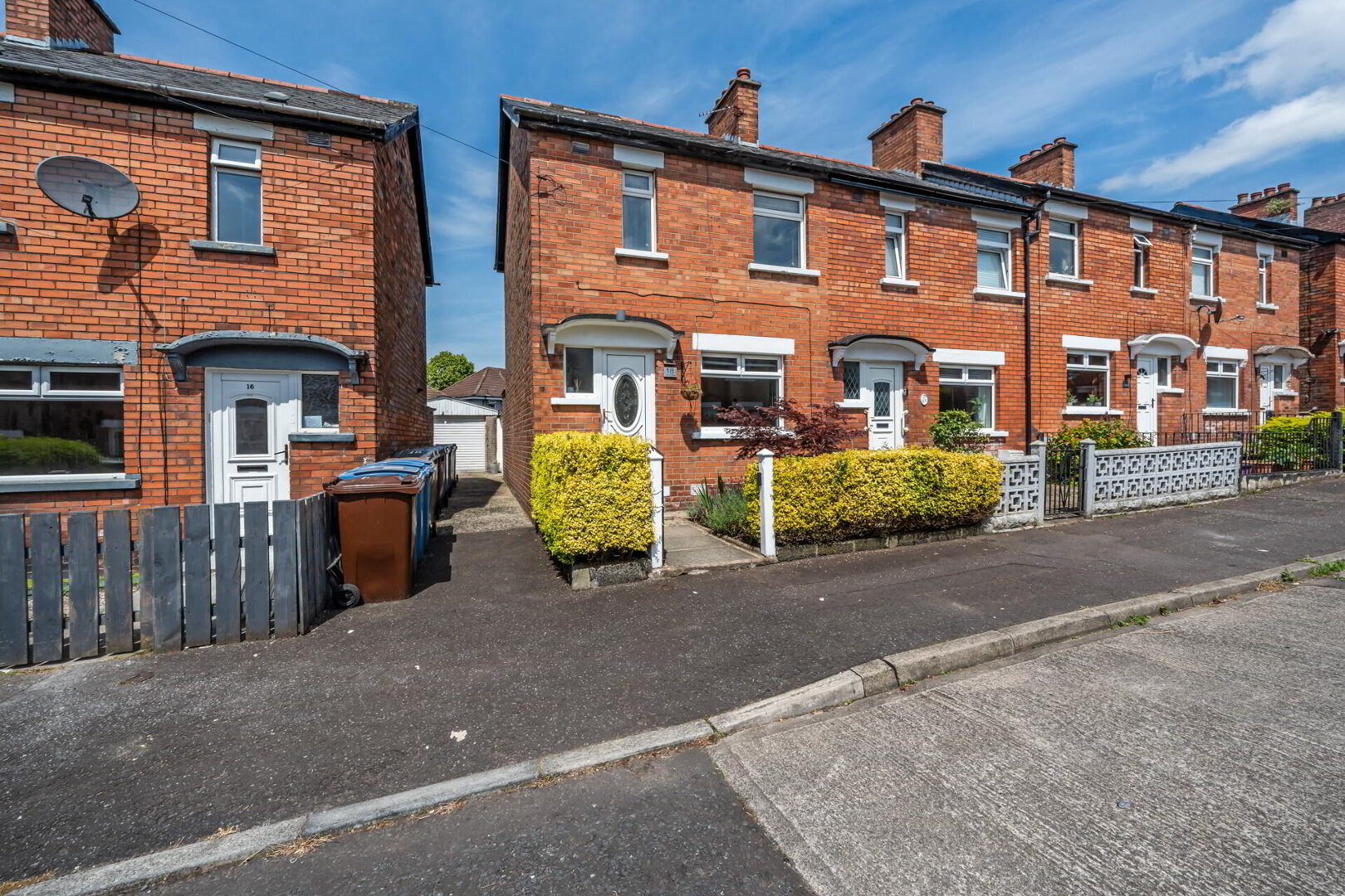 Photo 1 of 18 Dunraven Parade, Belfast