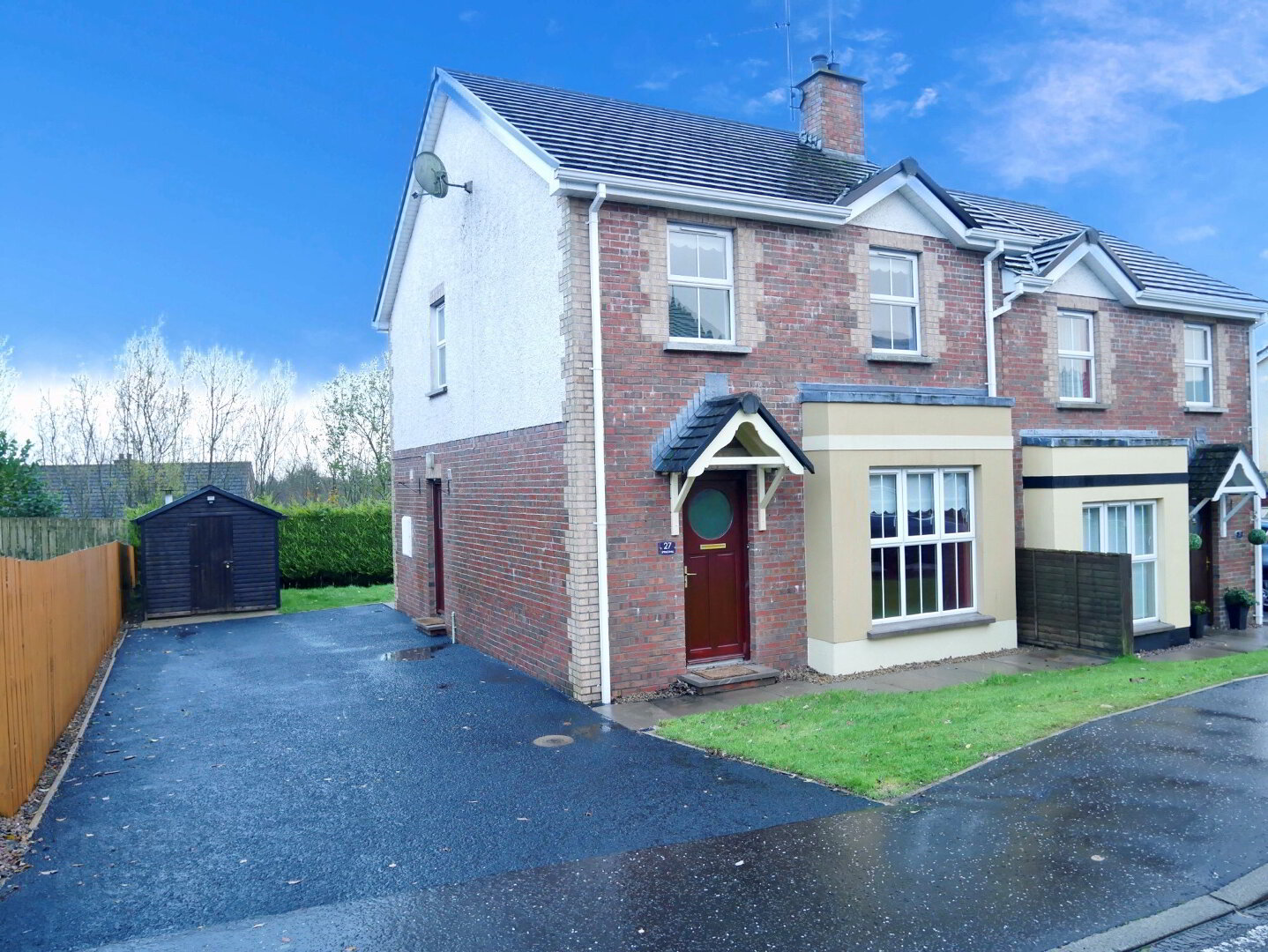 Photo 1 of 27 Spruce Hill, Irvinestown