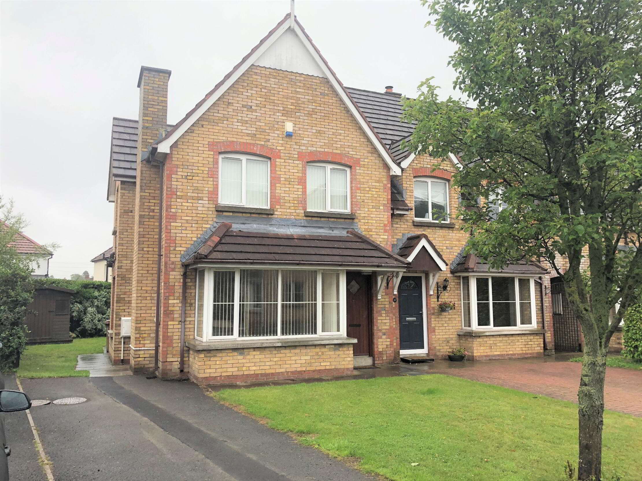 Photo 1 of 39 Castleview Cottage Gardens, Stormont, Belfast