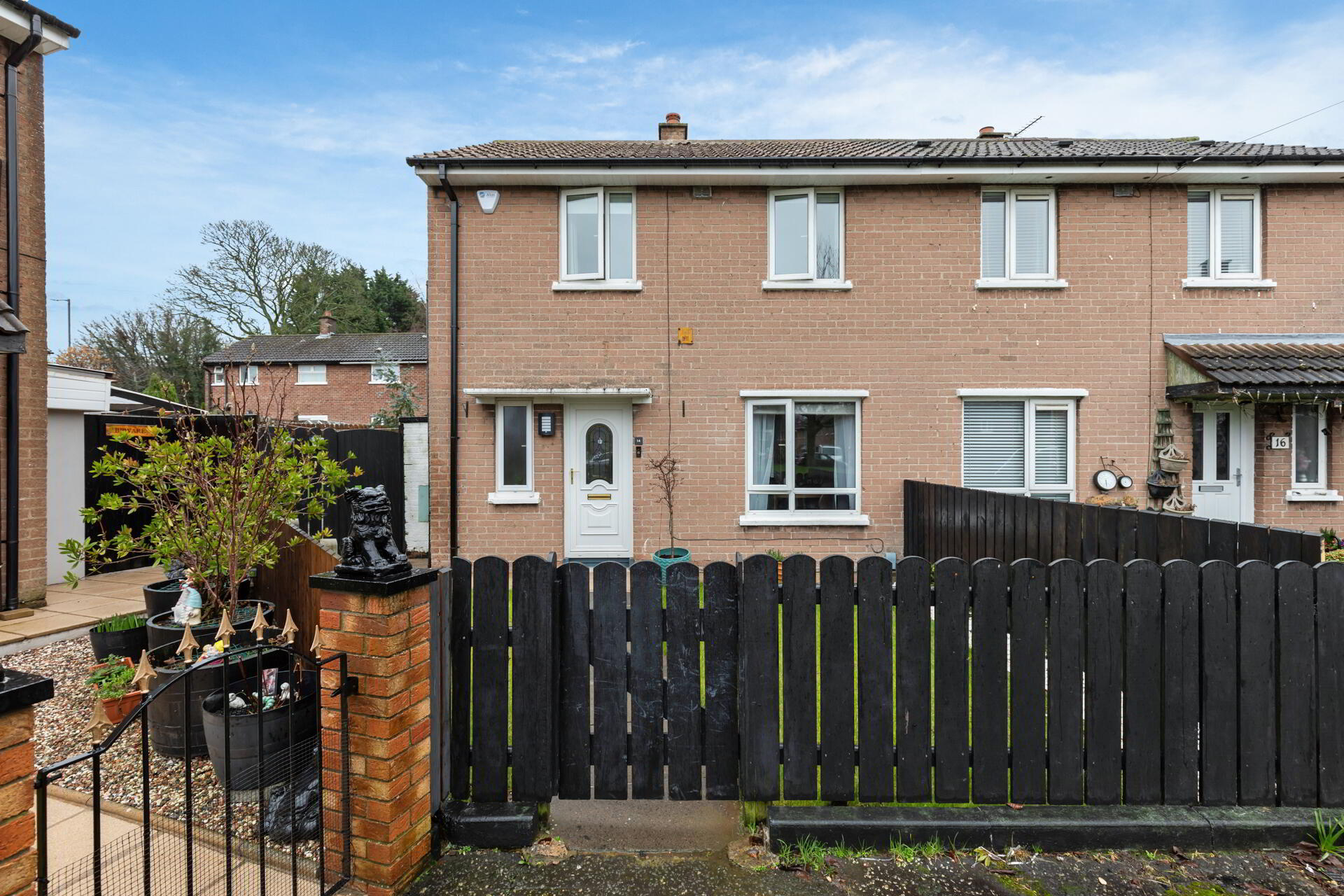 Photo 1 of 14 Knocknagoney Gardens, Belfast