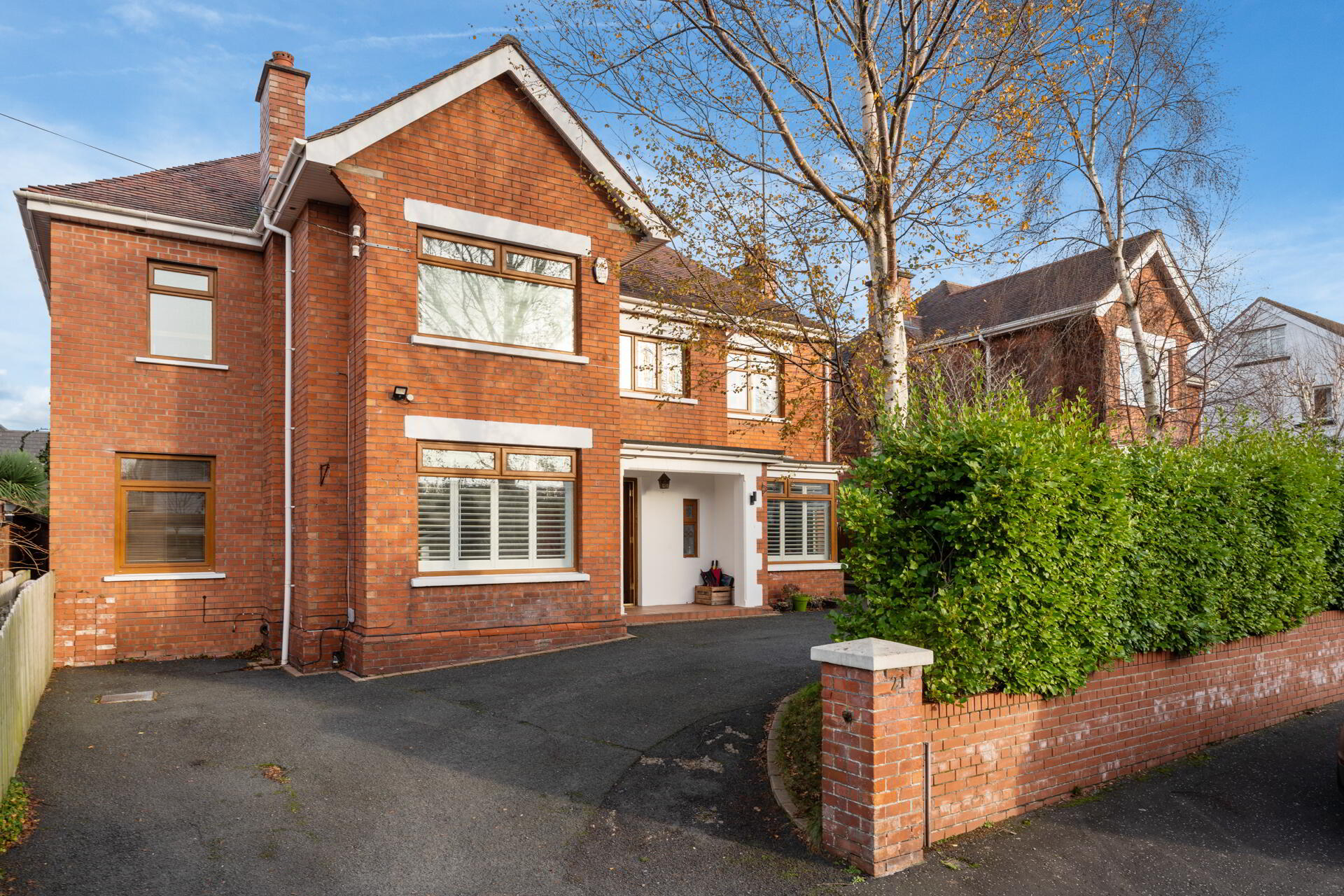 Photo 1 of 21 Dorchester Park, Belfast