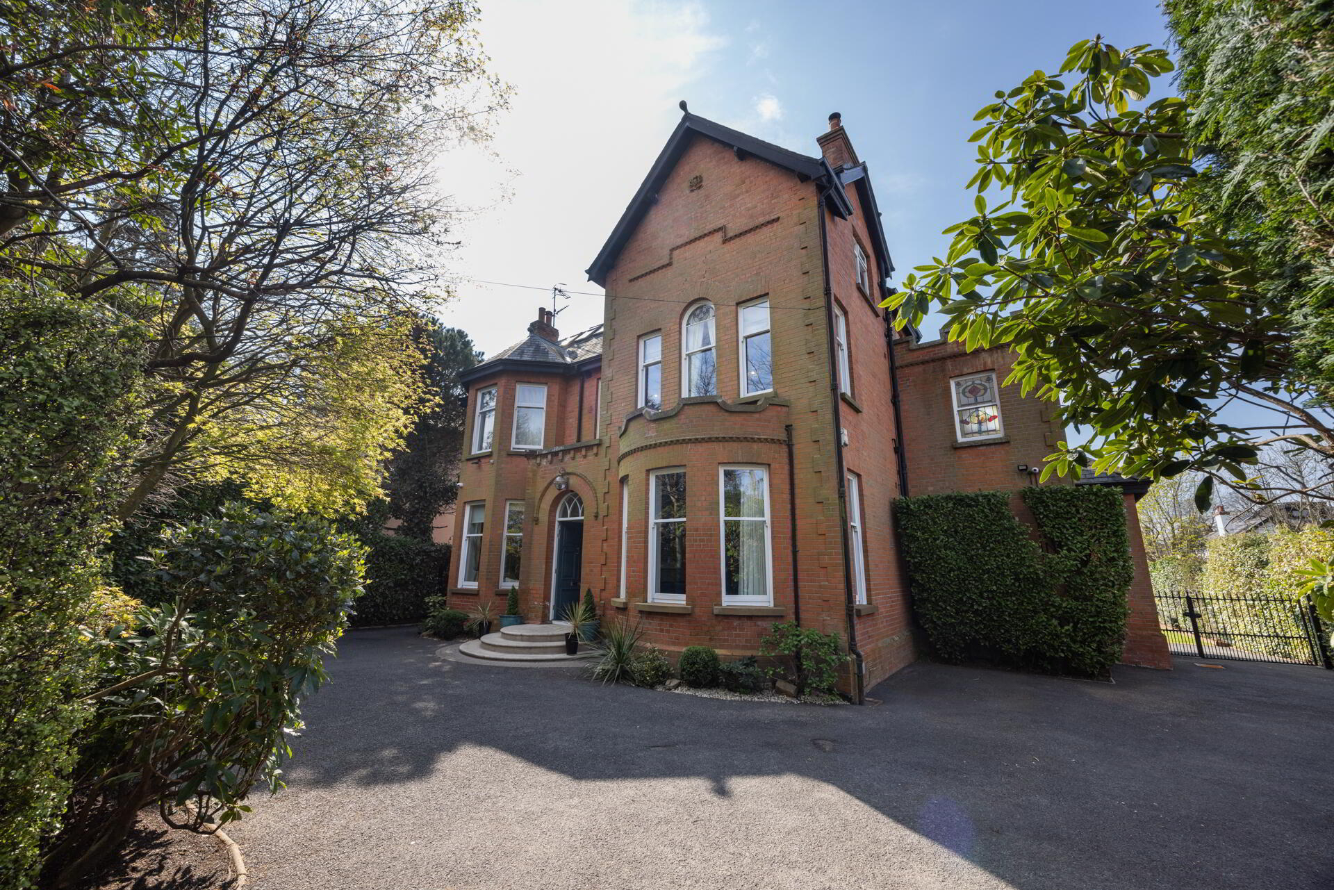 Photo 1 of 71 Osborne Park, Belfast