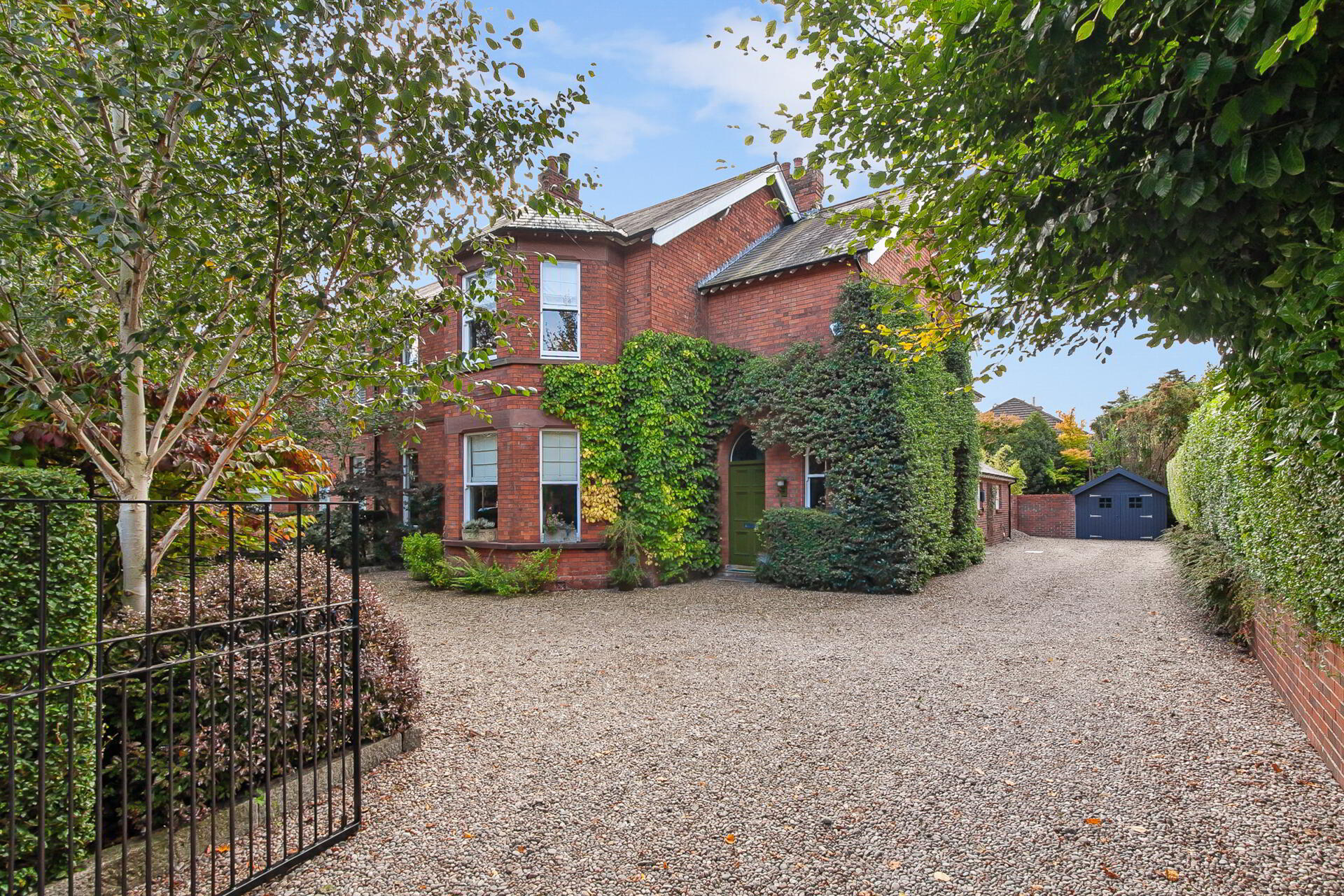 Photo 1 of 21 Deramore Park, Belfast