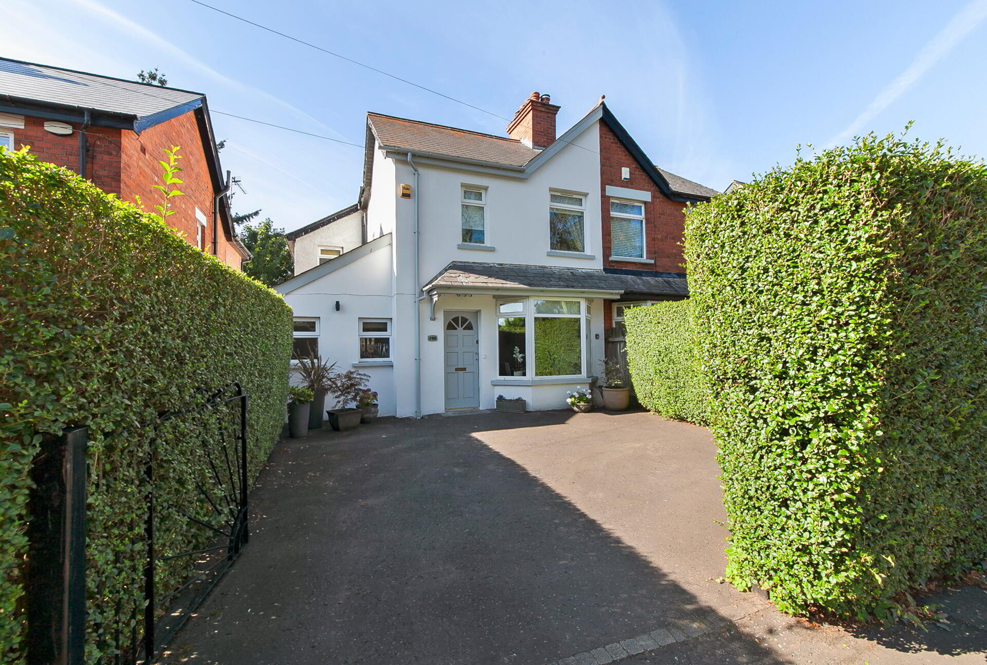 Photo 1 of 100 North Road, Belfast