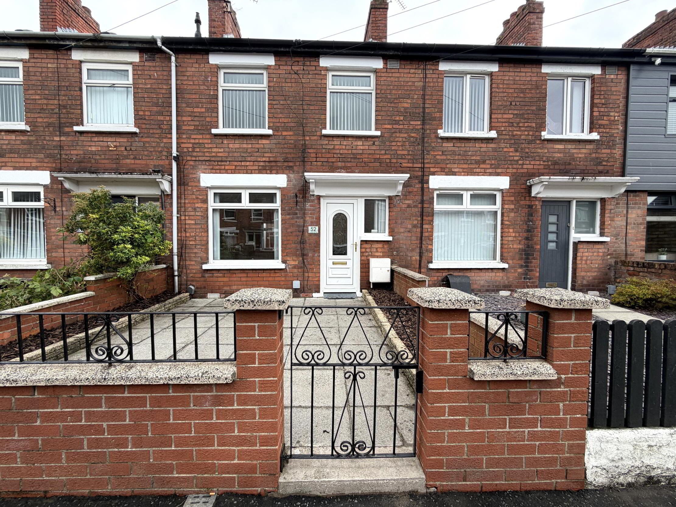 Photo 1 of 52 Sandbrook Park, Belfast