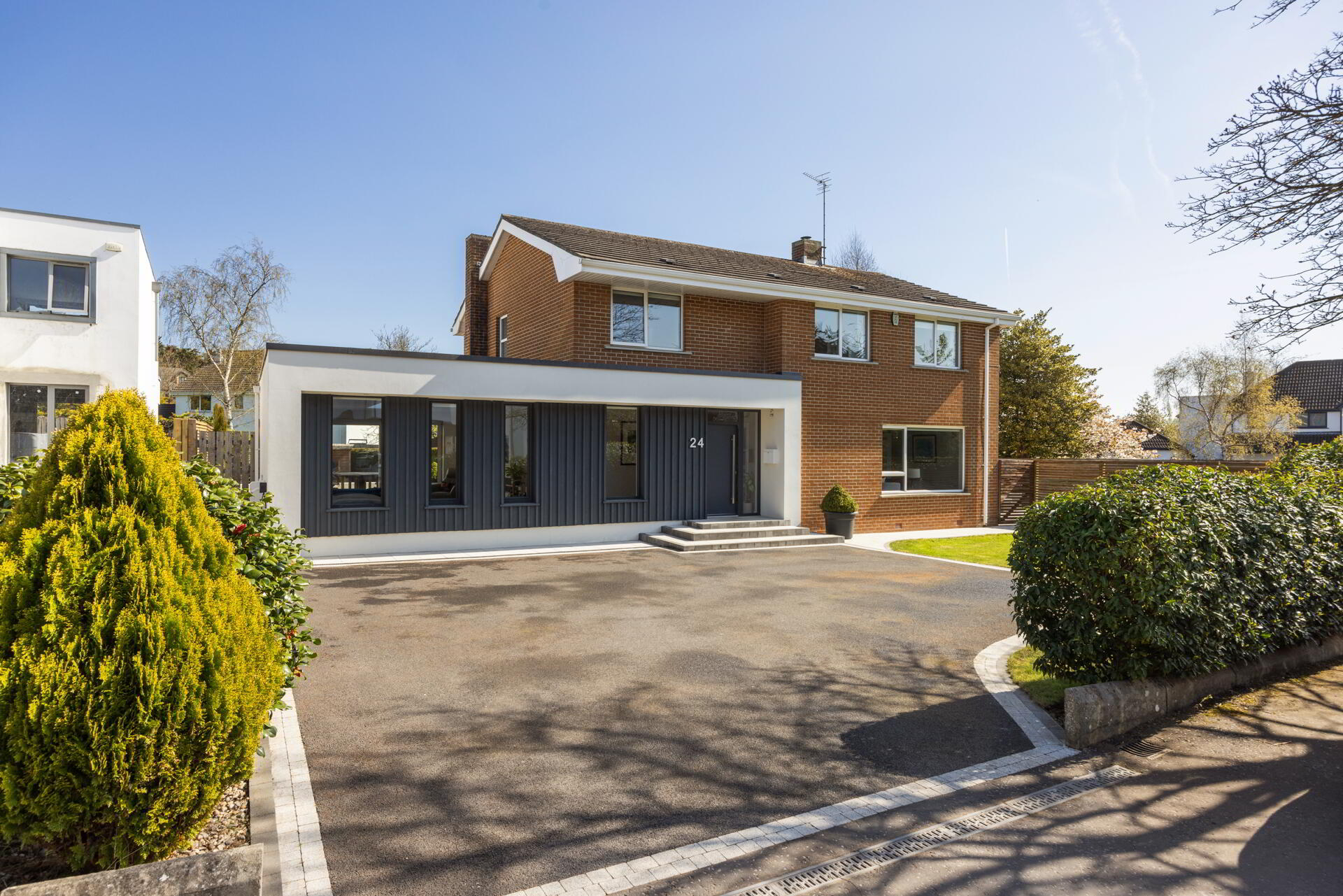 Photo 1 of 24 Piney Lane, Belfast