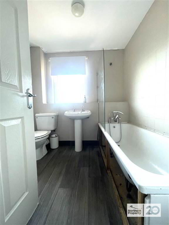 Photo 6 of 1 Glencolin Court, Belfast
