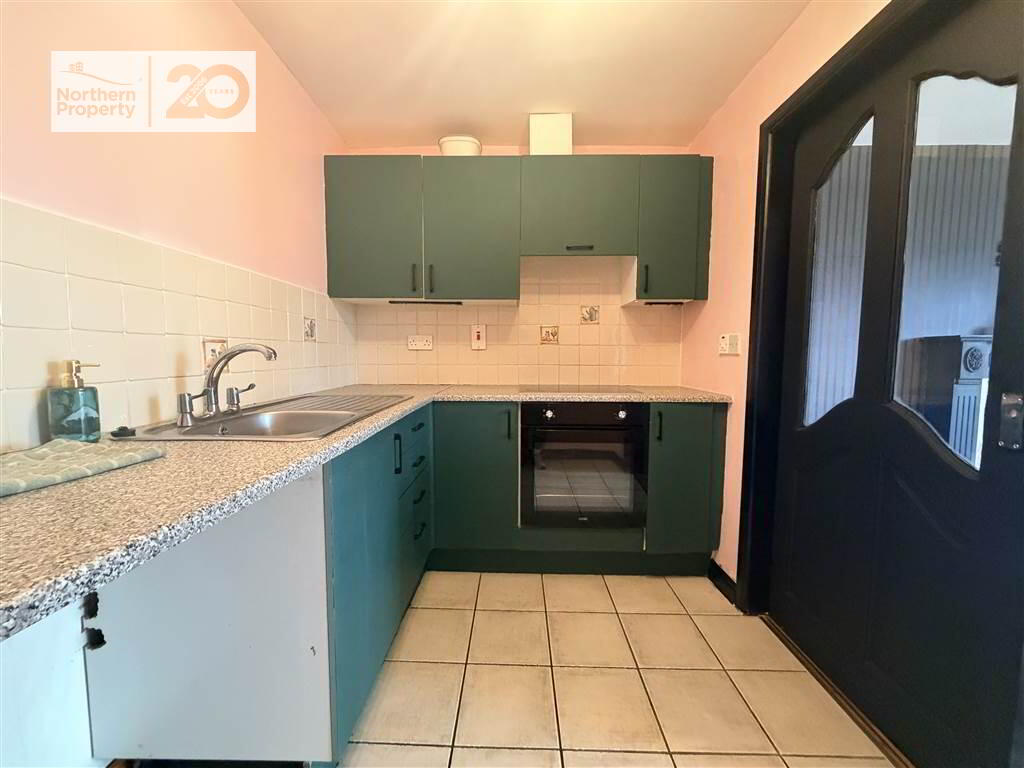 Photo 5 of 44 Larkspur Rise, Belfast