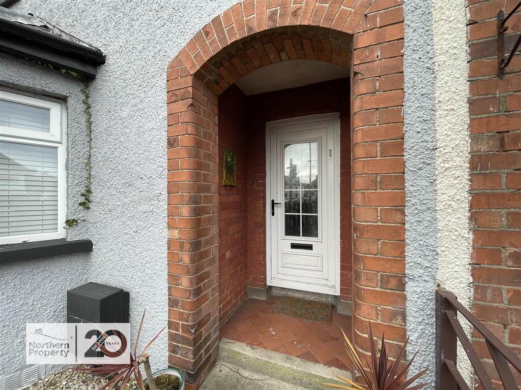 Photo 3 of 127 Kingsway, Dunmurry, Belfast
