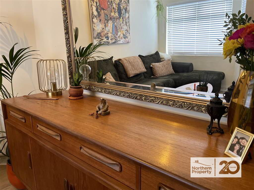Photo 8 of 127 Kingsway, Dunmurry, Belfast