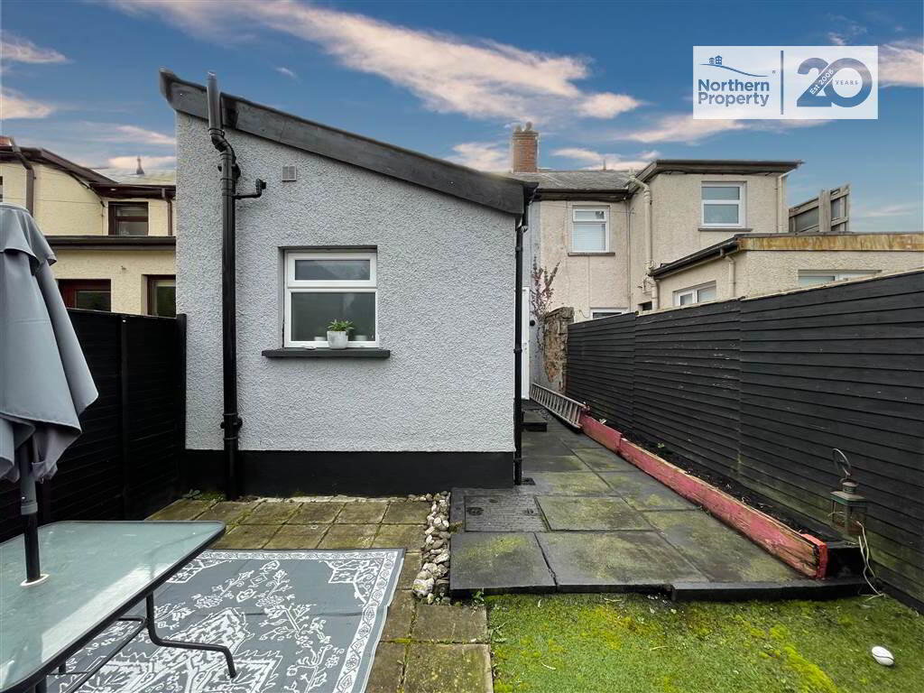 Photo 23 of 127 Kingsway, Dunmurry, Belfast