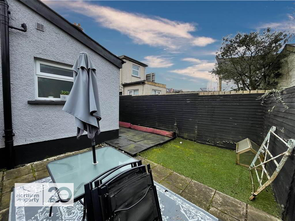 Photo 25 of 127 Kingsway, Dunmurry, Belfast