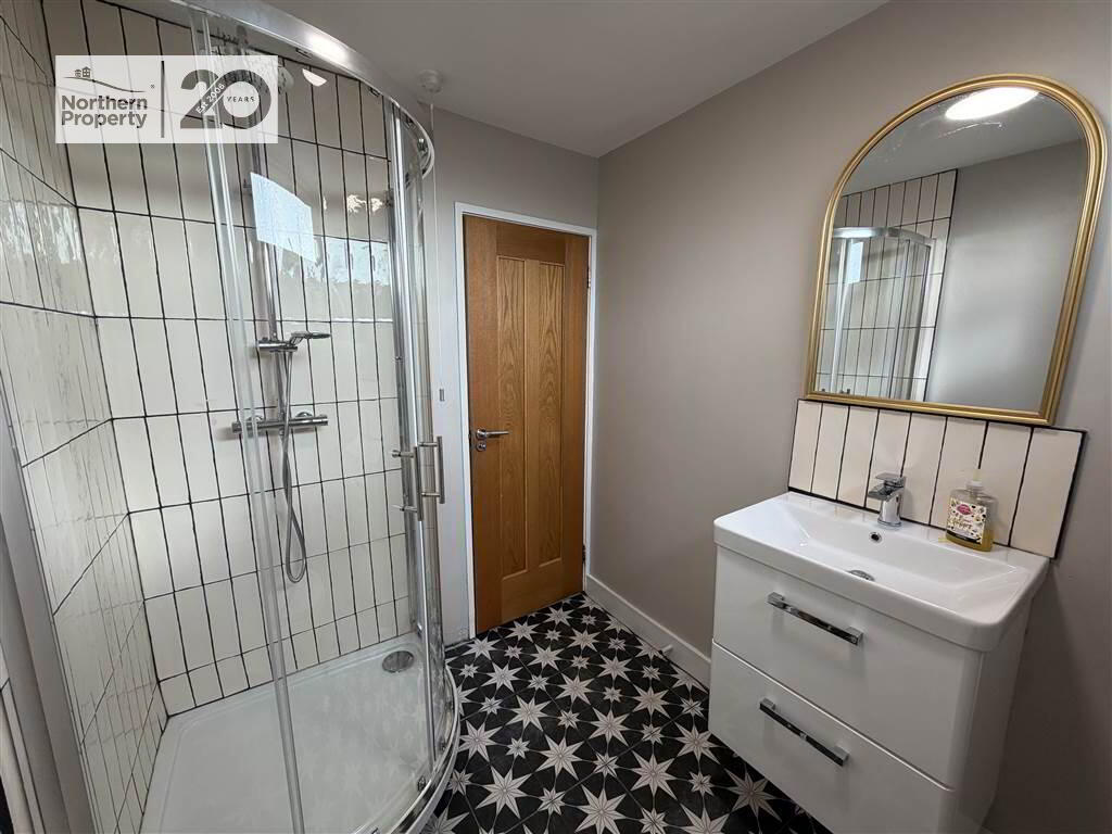 Photo 2 of 222c Upper Lisburn Road, Belfast