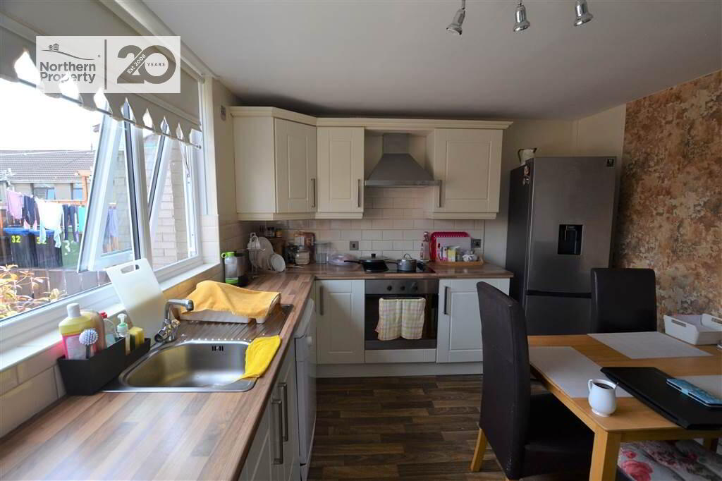 Photo 8 of 30 Gardenmore Road, Dunmurry, Belfast