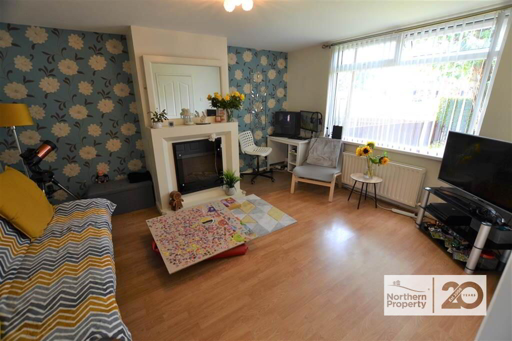 Photo 5 of 30 Gardenmore Road, Dunmurry, Belfast