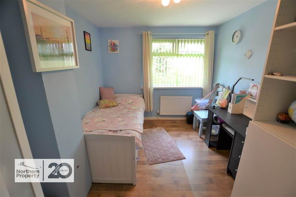 Photo 14 of 30 Gardenmore Road, Dunmurry, Belfast