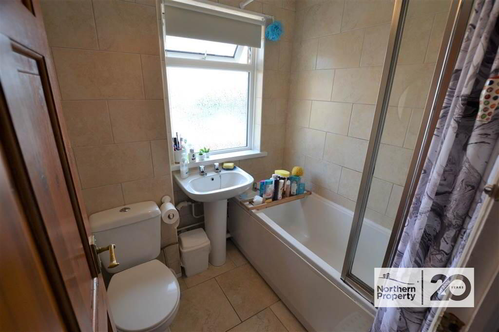 Photo 16 of 30 Gardenmore Road, Dunmurry, Belfast