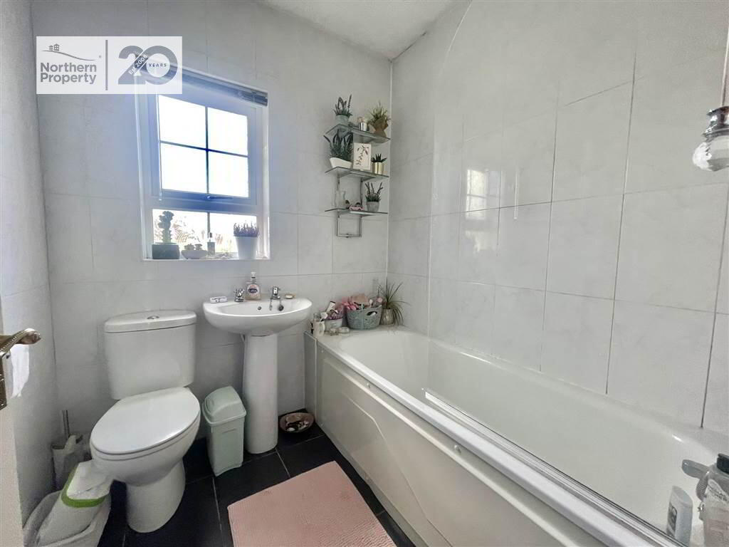 Photo 11 of 32 Lineybrook Cottages, Bangor