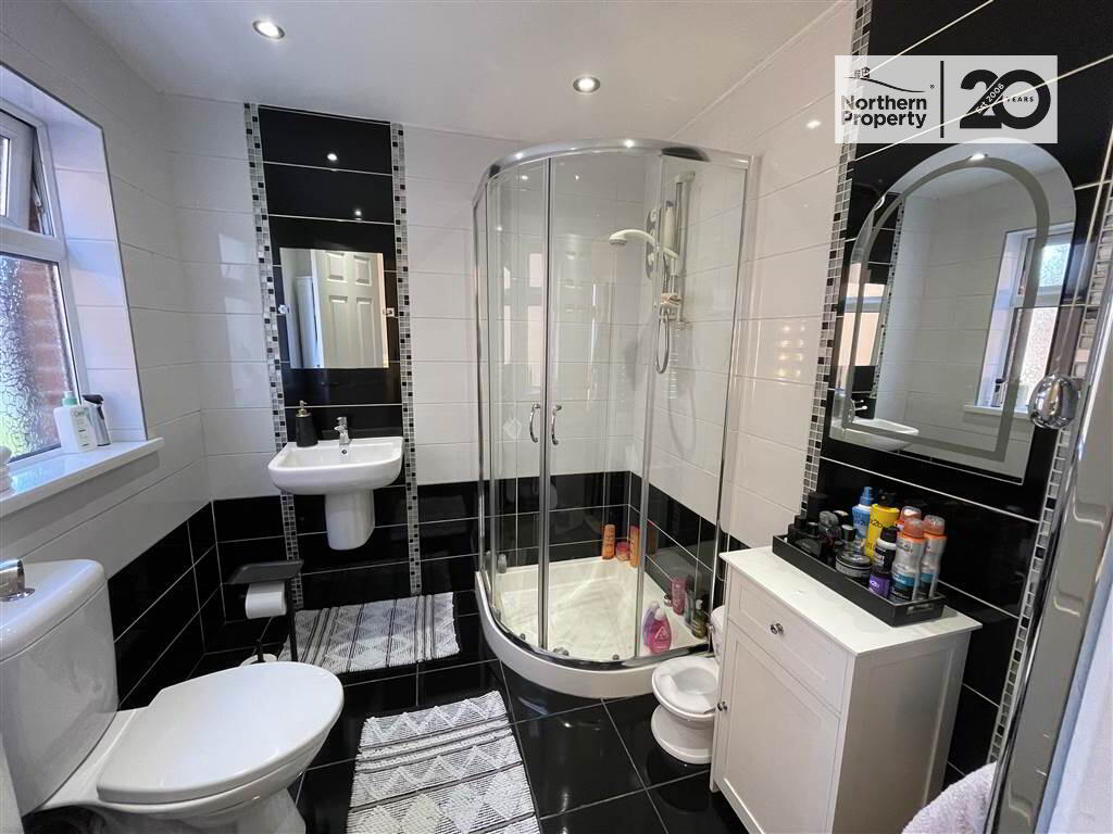 Photo 19 of 93 Cavendish Street, Belfast