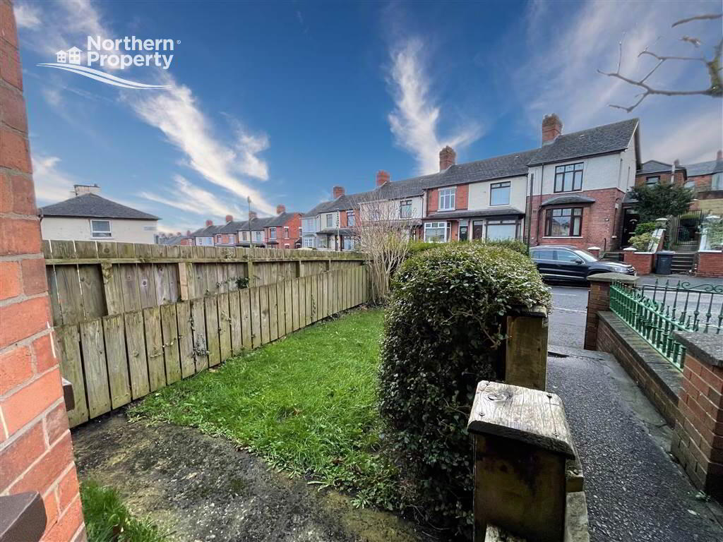 Photo 2 of 6 St James Road, Belfast