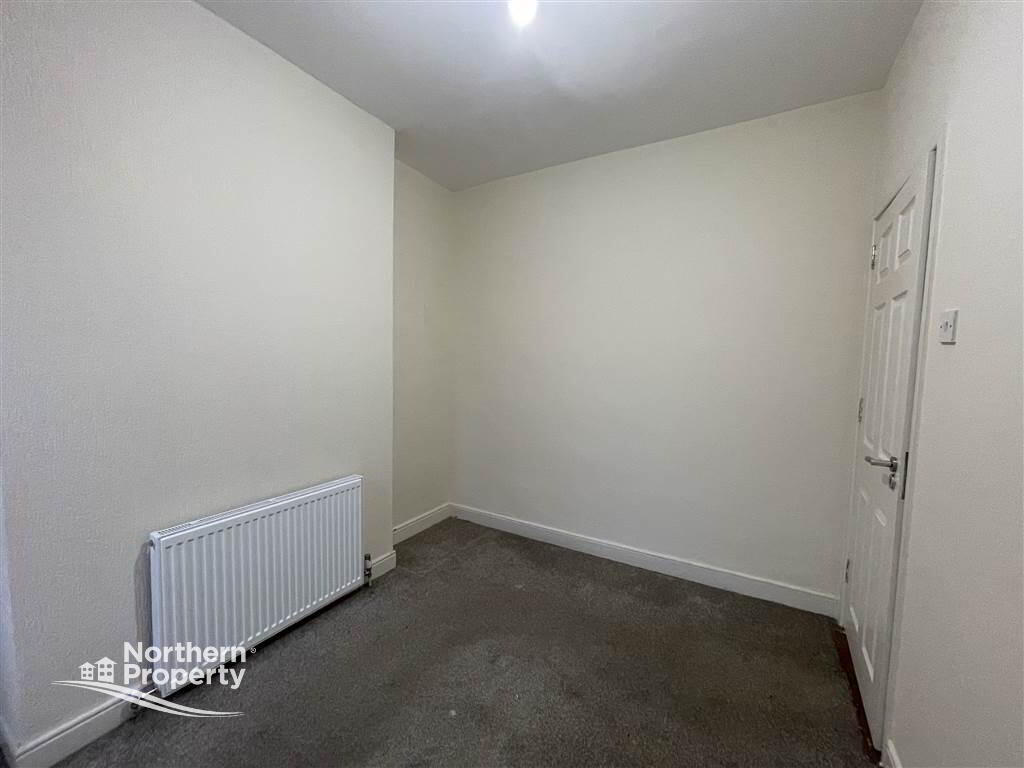 Photo 12 of 6 St James Road, Belfast