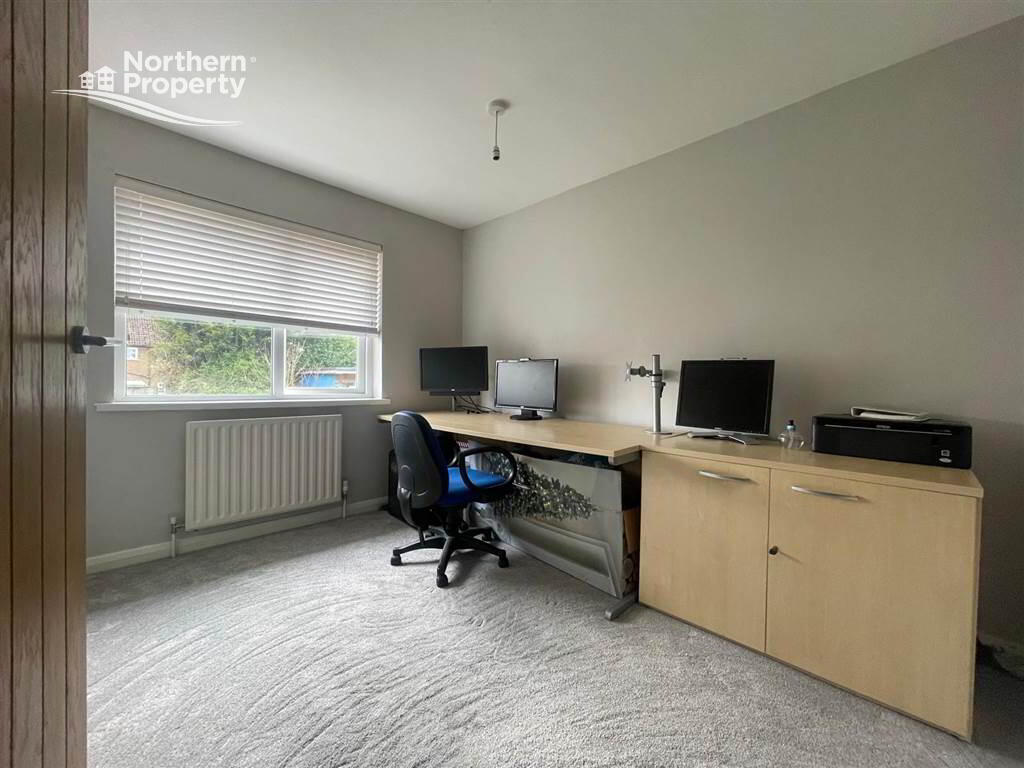 Photo 21 of 48 Tullymore Gardens, Belfast