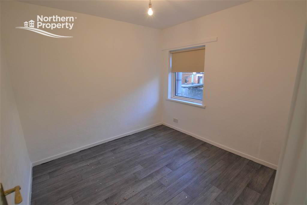 Photo 9 of 35 Glen Crescent, Belfast