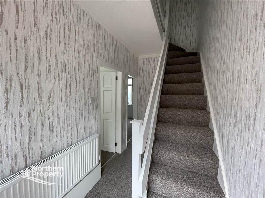 Photo 4 of 23 Iveagh Drive, Falls Road, Belfast