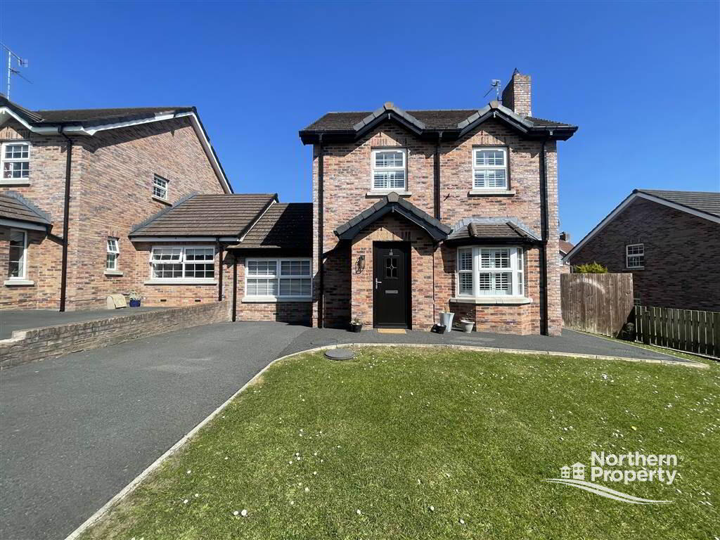 Photo 1 of 35 Mount Eagles Glen, Belfast