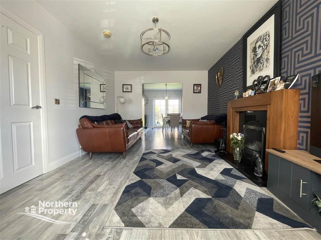 Photo 3 of 35 Mount Eagles Glen, Belfast