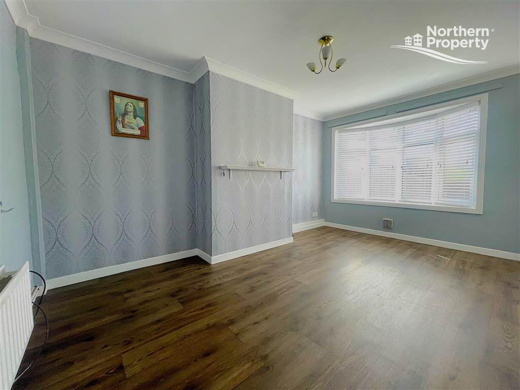 Photo 4 of 34 Lisvarna Place, Belfast