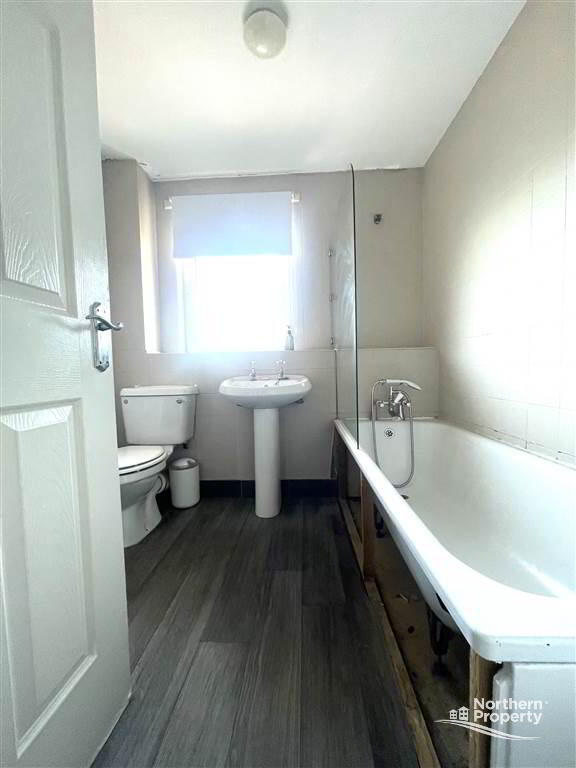 Photo 6 of 1 Glencolin Court, Belfast