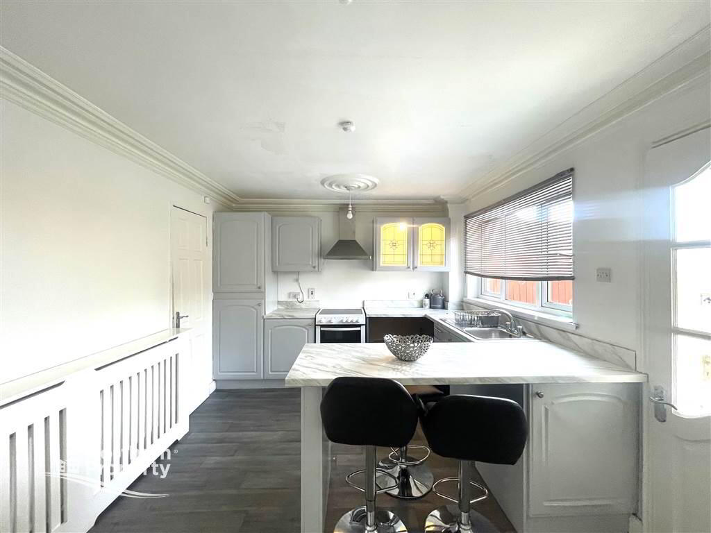 Photo 3 of 1 Glencolin Court, Belfast