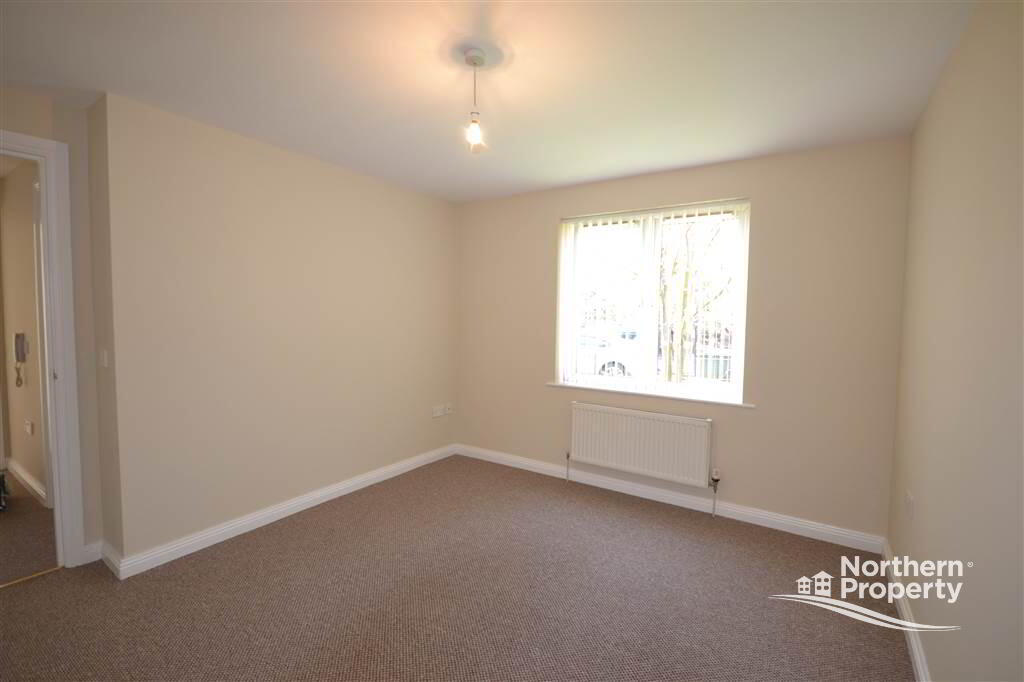 Photo 10 of Apt, 3, 1 St Anne's Lane, Belfast