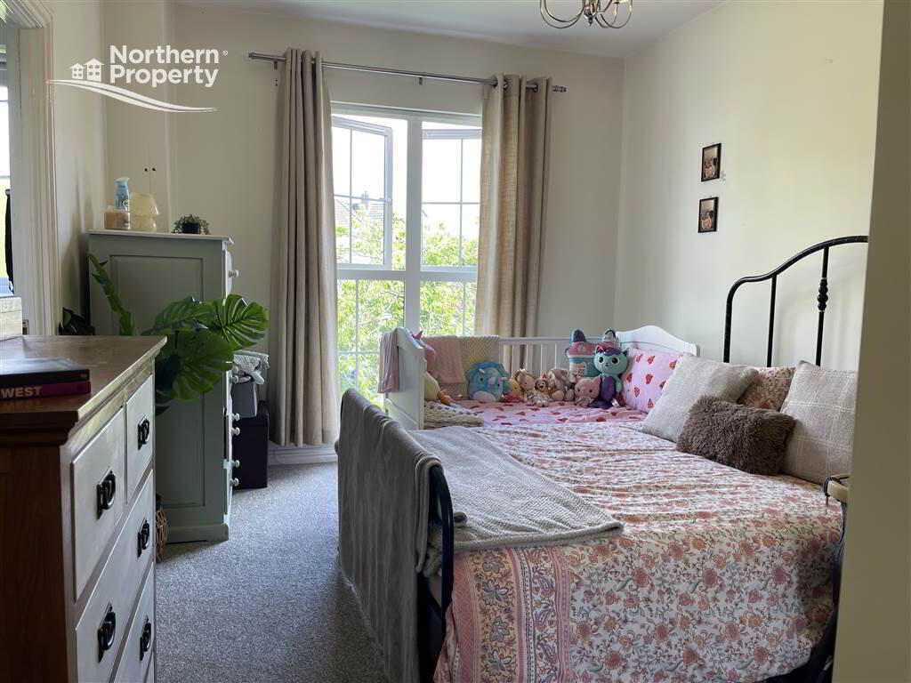 Photo 9 of 34 Lagmore Glen, Belfast