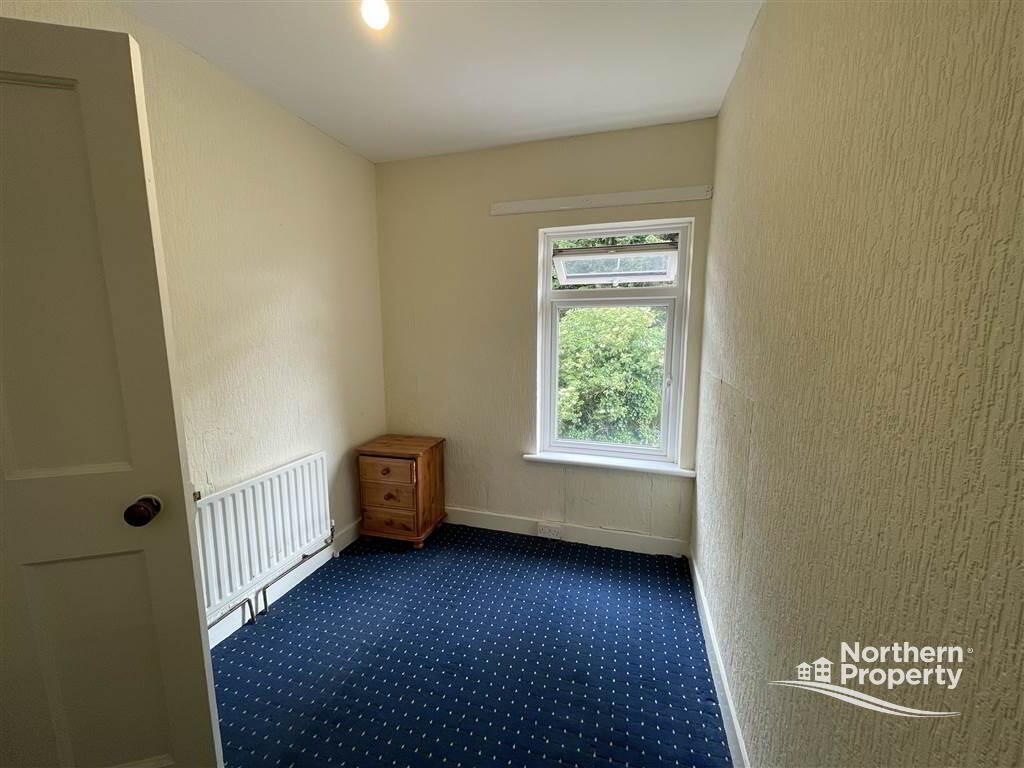 Photo 10 of 58 Olympia Drive, Belfast