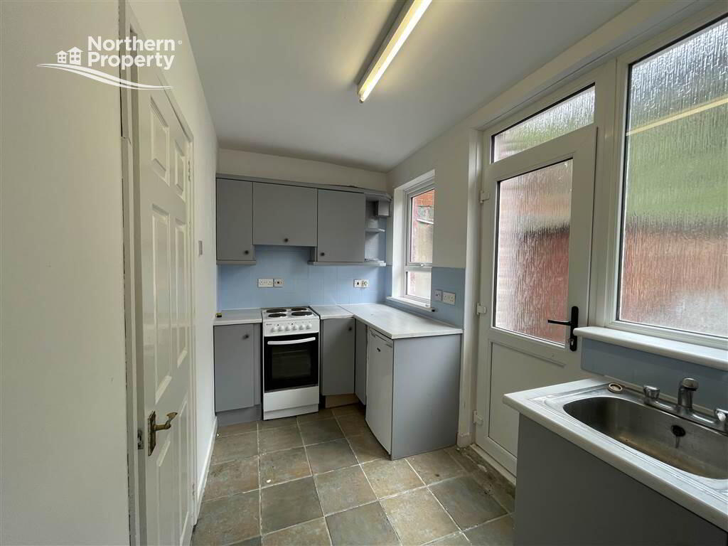 Photo 6 of 58 Olympia Drive, Belfast