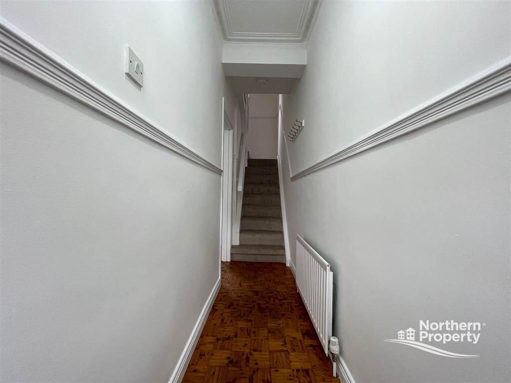 Photo 2 of 85 Hawthorn Street, Belfast