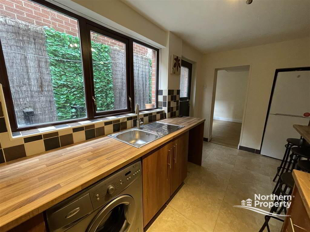 Photo 7 of 19 Hawthorn Street, Belfast