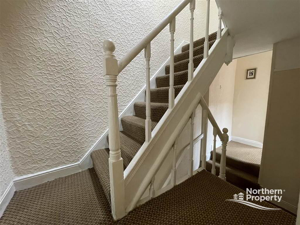 Photo 13 of 19 Hawthorn Street, Belfast