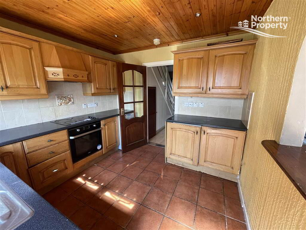 Photo 8 of 73 Wolfhill Avenue South, Belfast