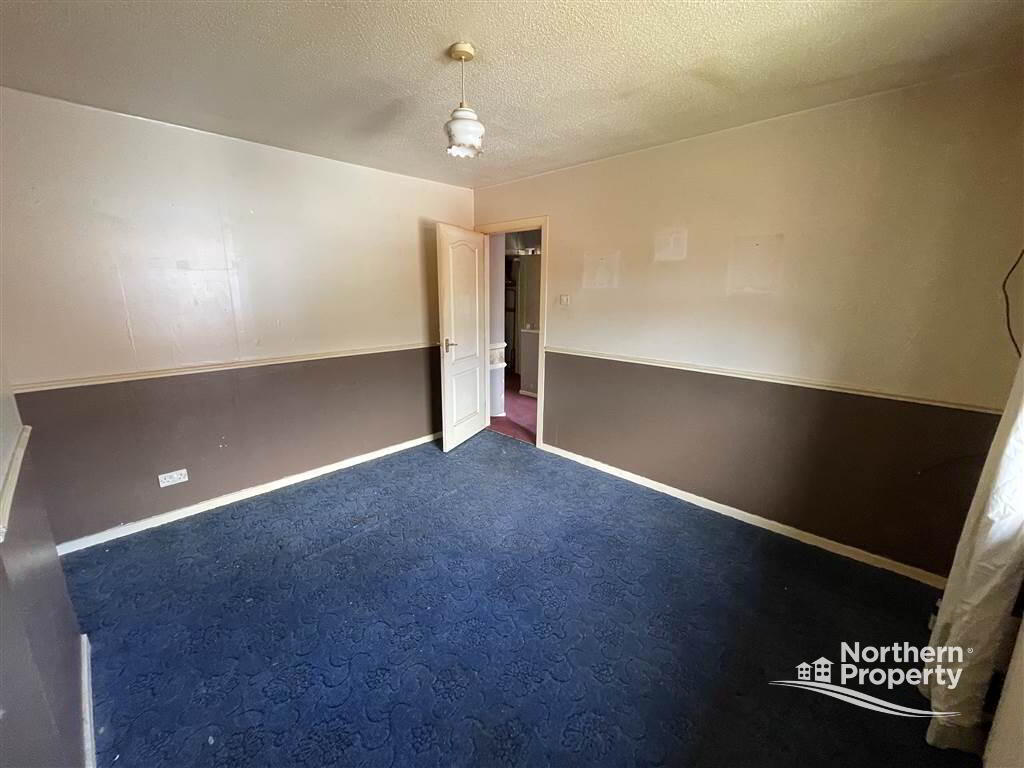 Photo 12 of 73 Wolfhill Avenue South, Belfast